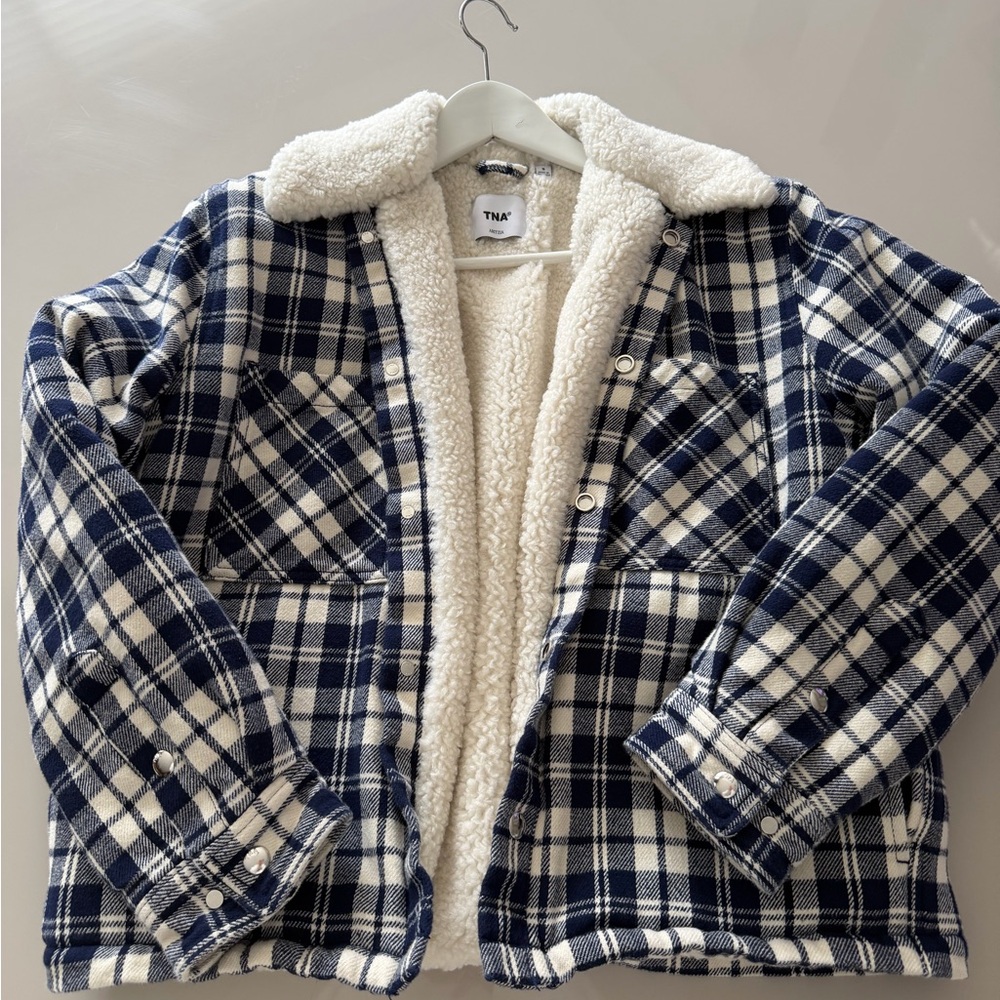 Aritzia Riff Shirt Jacket